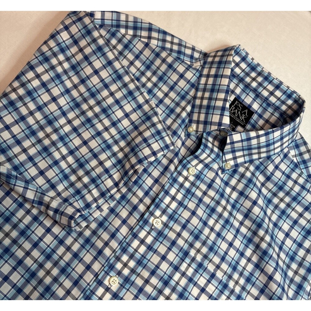 Jos A Bank Travelers Tailored Fit Mens Button Down Blue Plaid Dress Shirt Size L